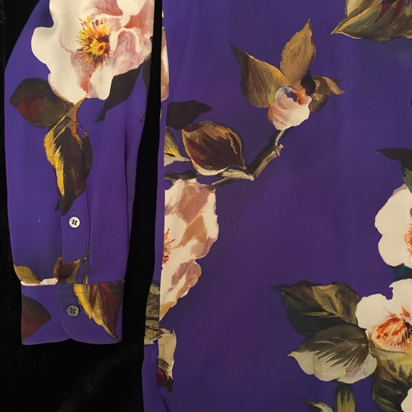 DOLCE & GABANNA ""Small""/Size 36 Silk Top - Picture 4 of 7